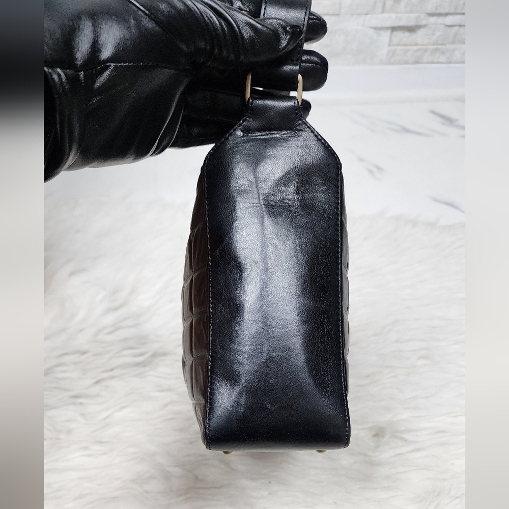Chanel Black Chocolate Bar LeatherShoulder - Picture 9 of 14